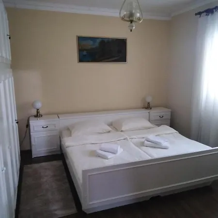 Apartment Mala Basta Bajina Basta
